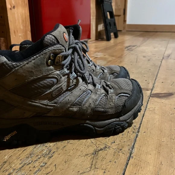 Merrells - Picture 6 of 6